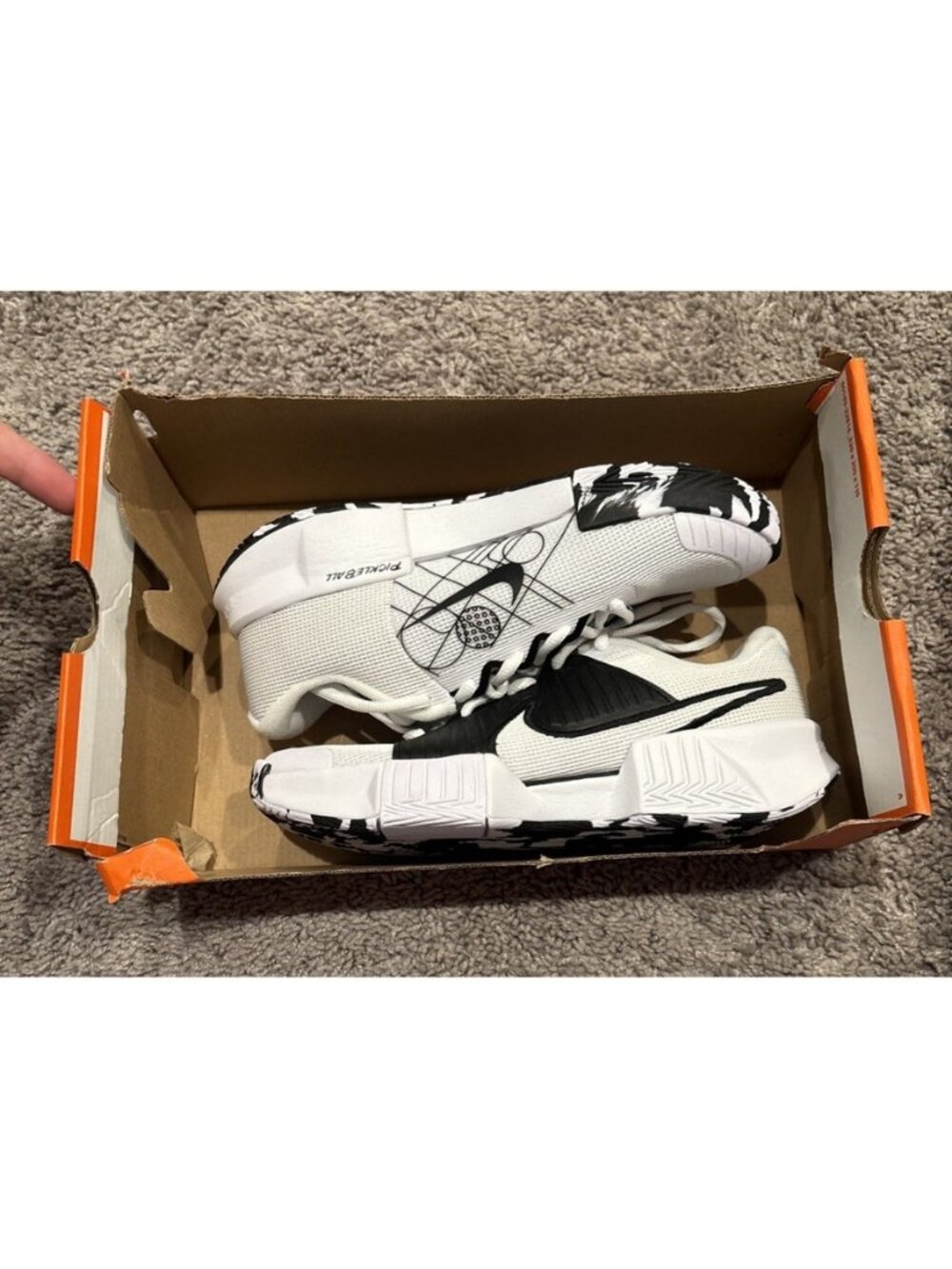 Nike Zoom Challenge FQ4155-100 Sneakers Women's 7 White Pickleball Shoes